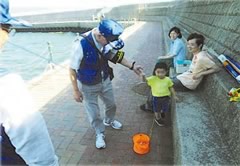 水難事故防止のため海岸パトロール