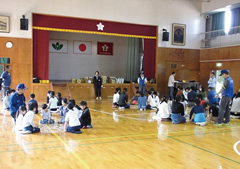 非行防止カルタ大会の実施
