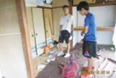 空き家清掃活動で立ち直り支援