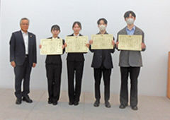 �ߘa�V�N�x���N�x�@�w���T�|�[�^�[���C��̊J��