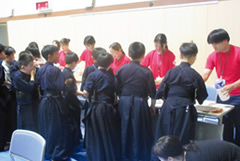 ���N�_�������C�ɎQ��