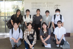 �{�݌��w���C�̎��{